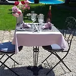 Panzió Le Mouton Blaison