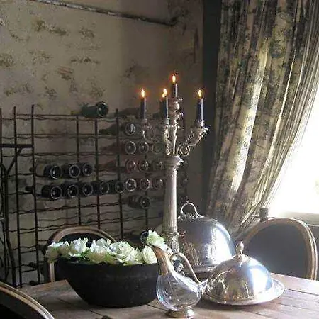 Le Mouton Bed and breakfast 4*
