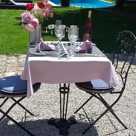 Le Mouton Bed & Breakfast Blaison